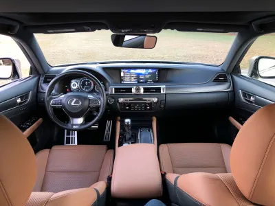GS 200t